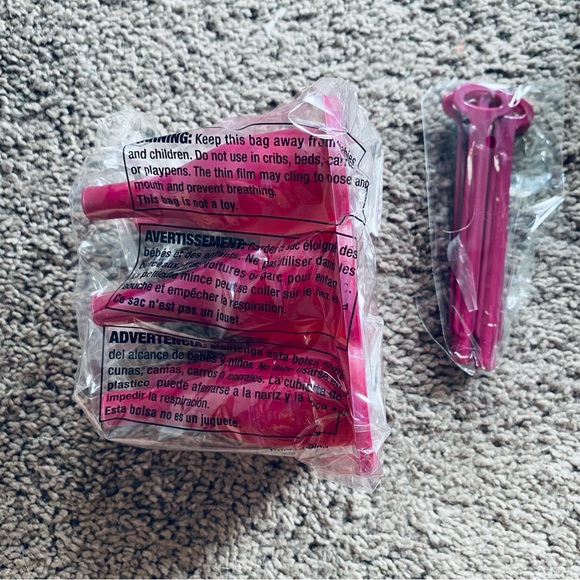 Betches x FabFitFun Purple Pink 6 Betchsicles Champagne Ice Pop Molds NWT - Picture 9 of 9